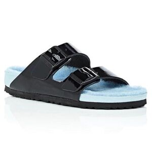 Birkenstock x Barneys NY Arizona Patent Black Sandals‎ w/ Blue Fur, W's 8